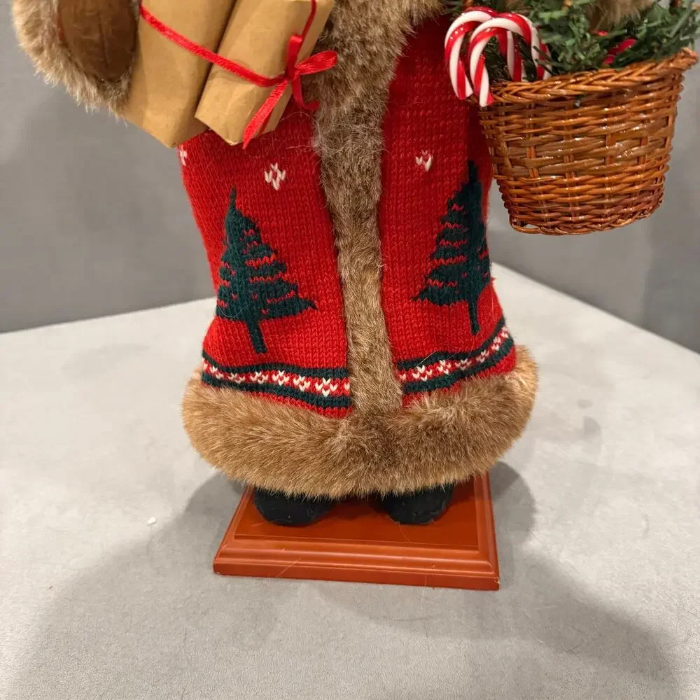 Vintage Santas Workshop Holiday Christmas Decoration Figure Doll 20